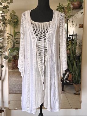 Elan 2 Piece Linen‎ Crochet Panel Beachy Dress & Cardigan Set